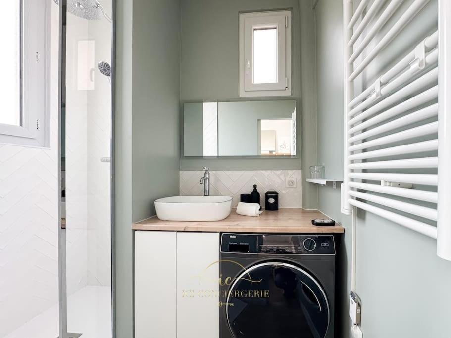Le Petit Saint Louis Apartman Versailles Kültér fotó