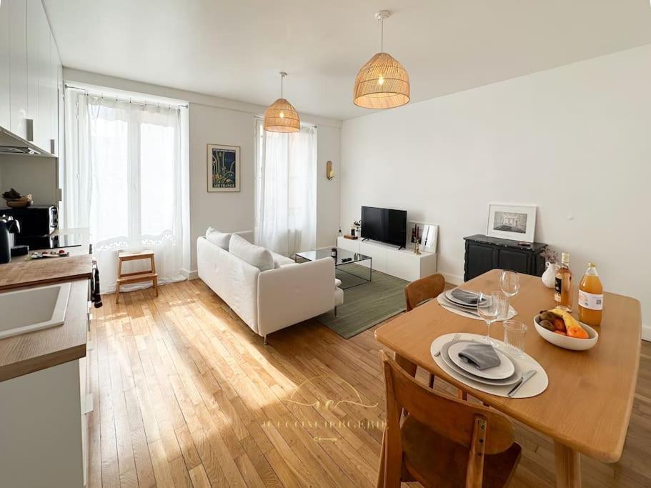 Le Petit Saint Louis Apartman Versailles Kültér fotó