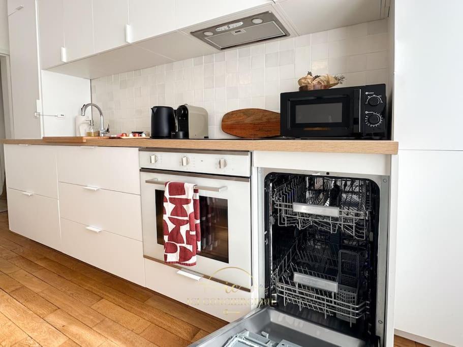 Le Petit Saint Louis Apartman Versailles Kültér fotó
